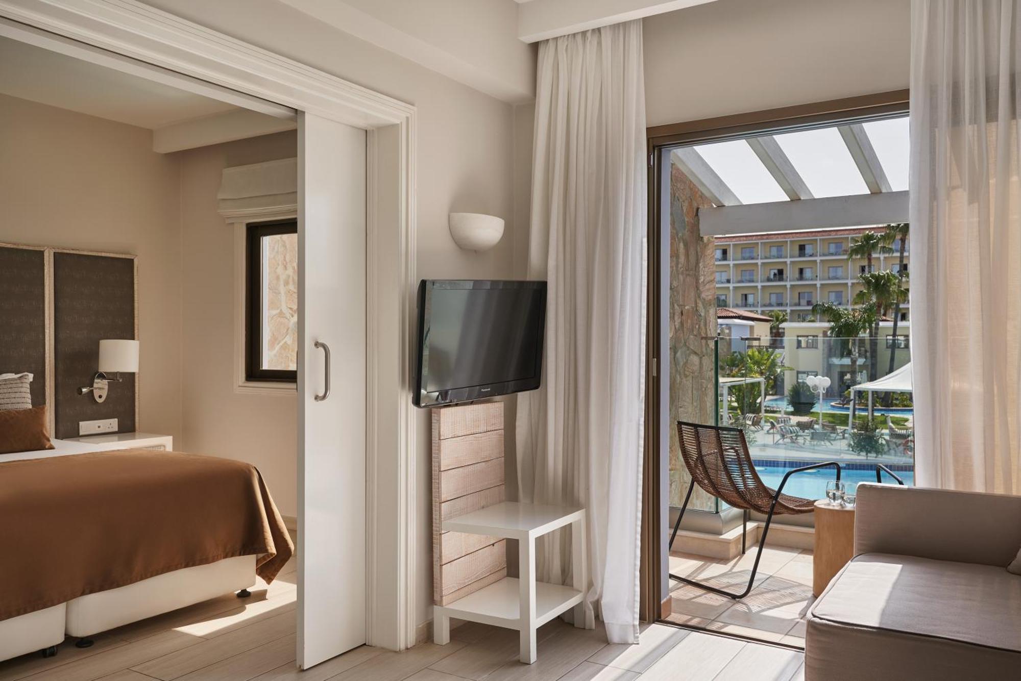 Atlantica Aeneas Resort アヤナパ エクステリア 写真