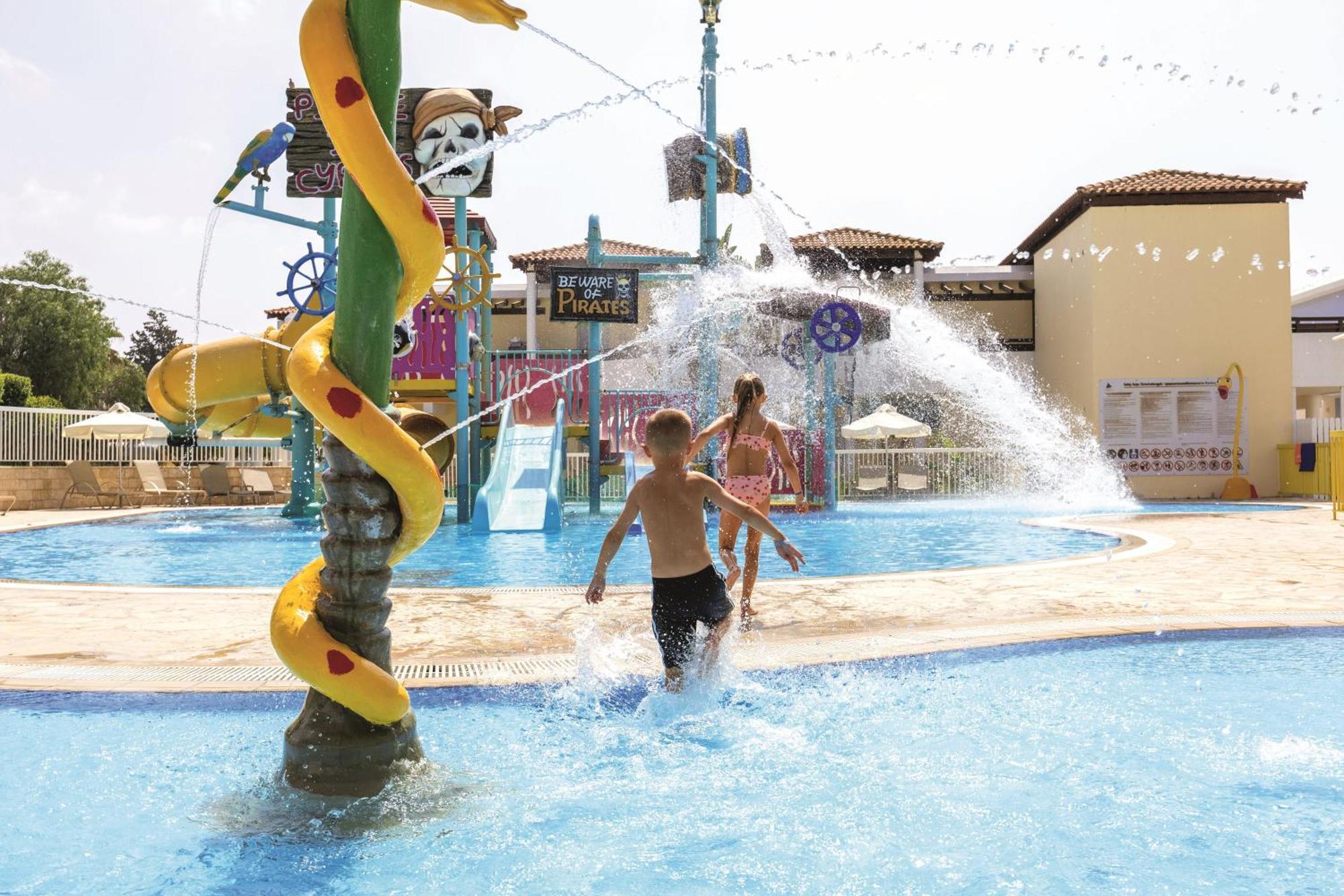 Atlantica Aeneas Resort アヤナパ エクステリア 写真