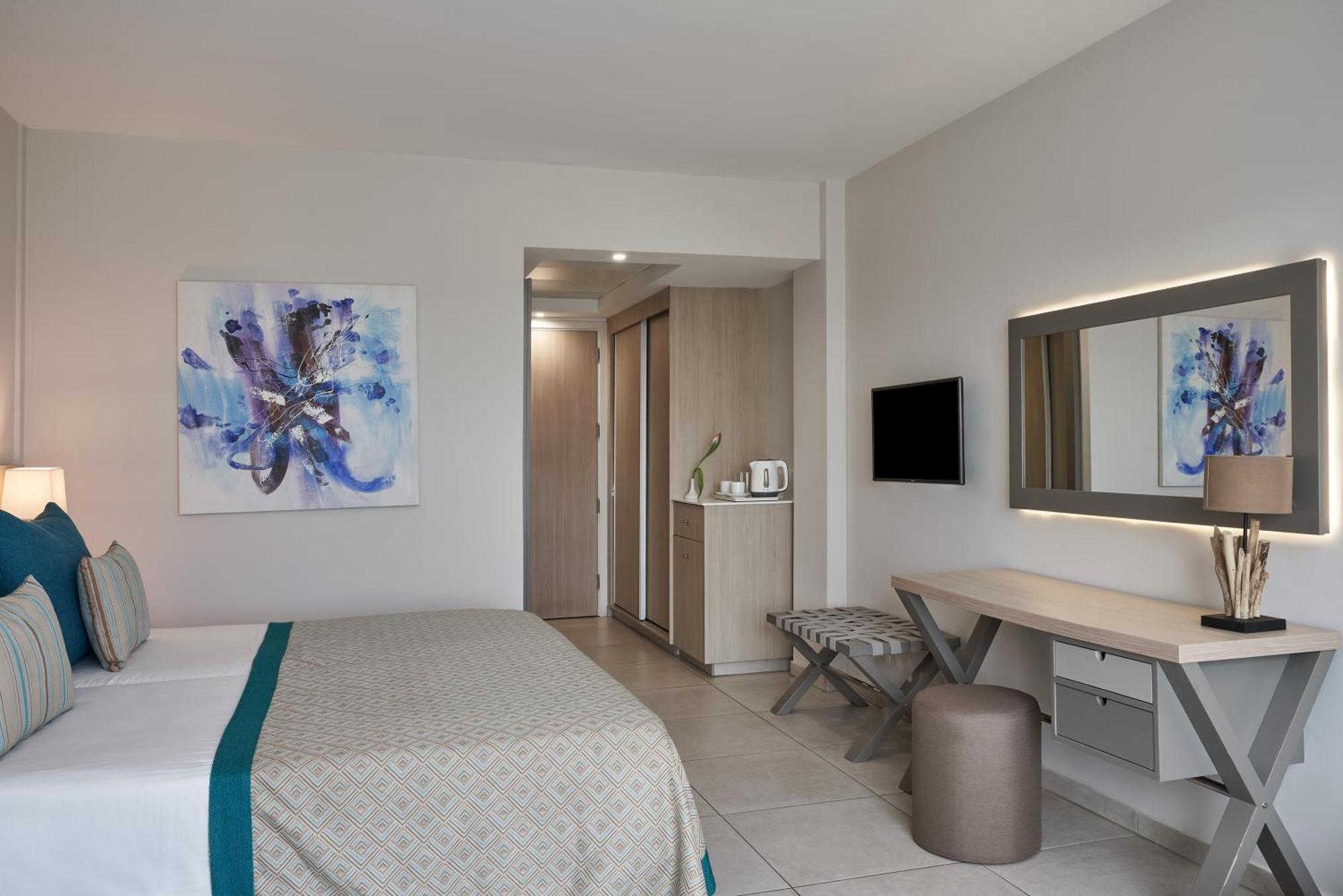 Atlantica Aeneas Resort アヤナパ エクステリア 写真