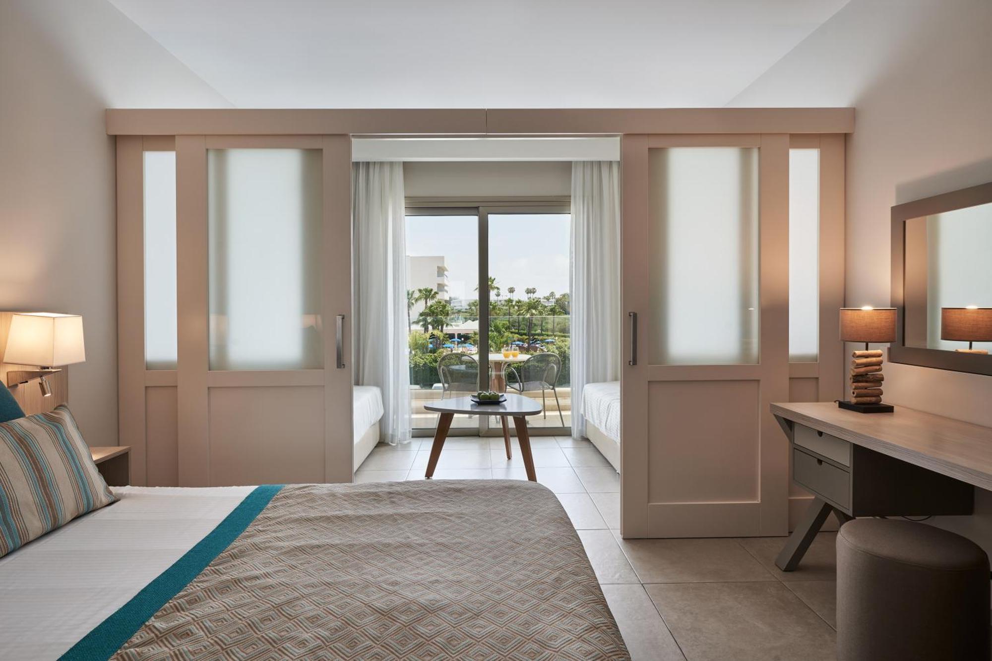 Atlantica Aeneas Resort アヤナパ エクステリア 写真